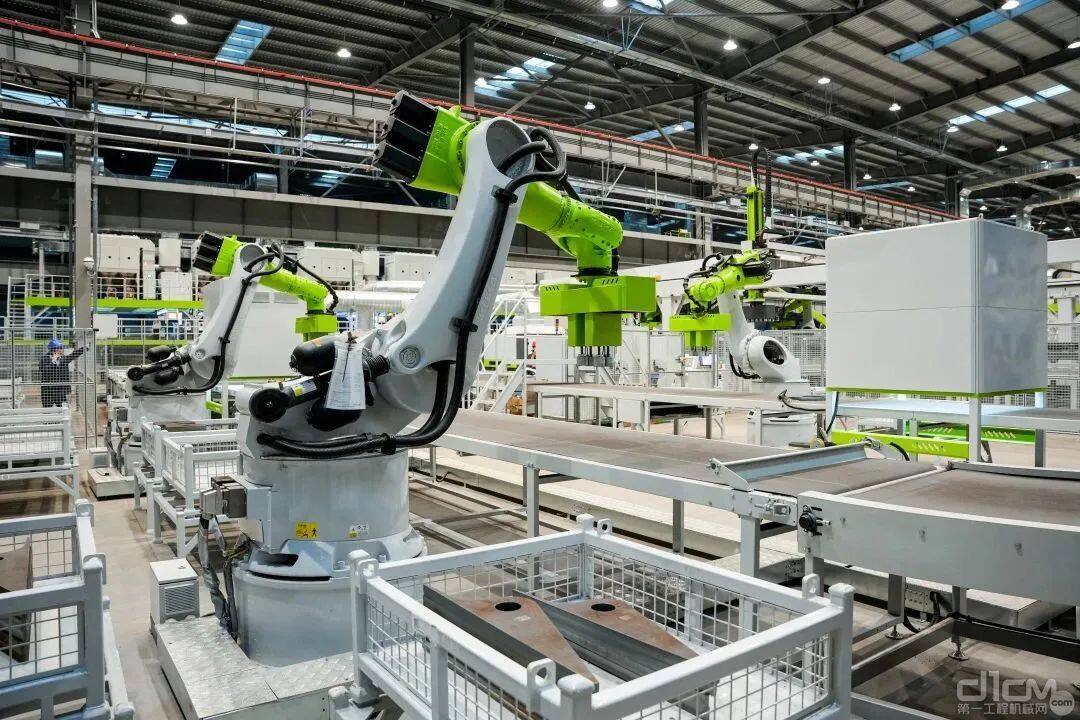 中國智能制造十大科技進展發(fā)布,中聯(lián)重科這個大型車間入選_行業(yè)資訊_